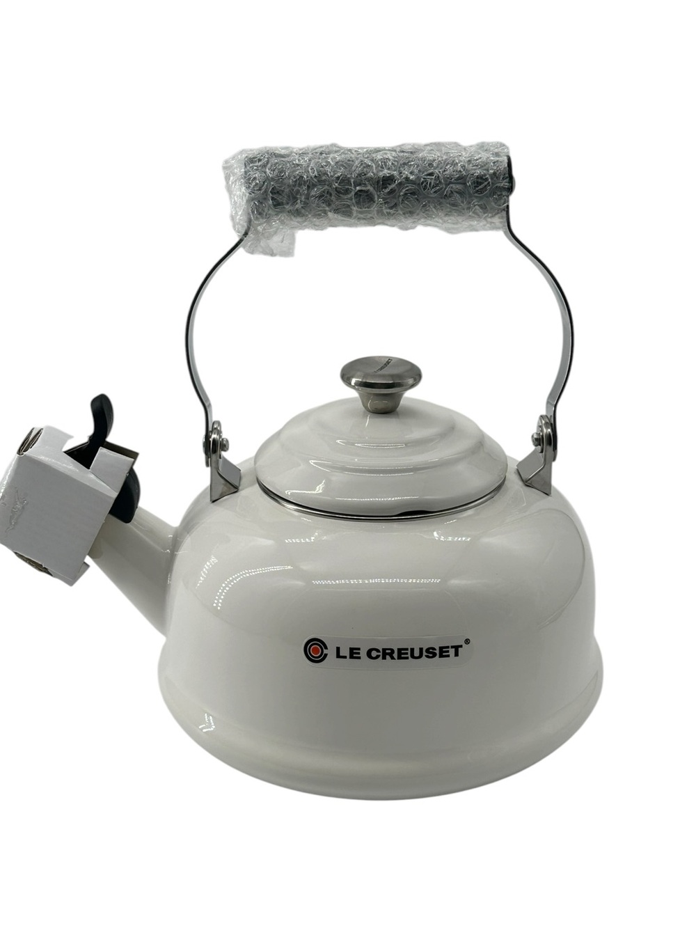 Le Creuset Classic Whistling Tea Kettle 1.7 Quart White Stainless Brand New